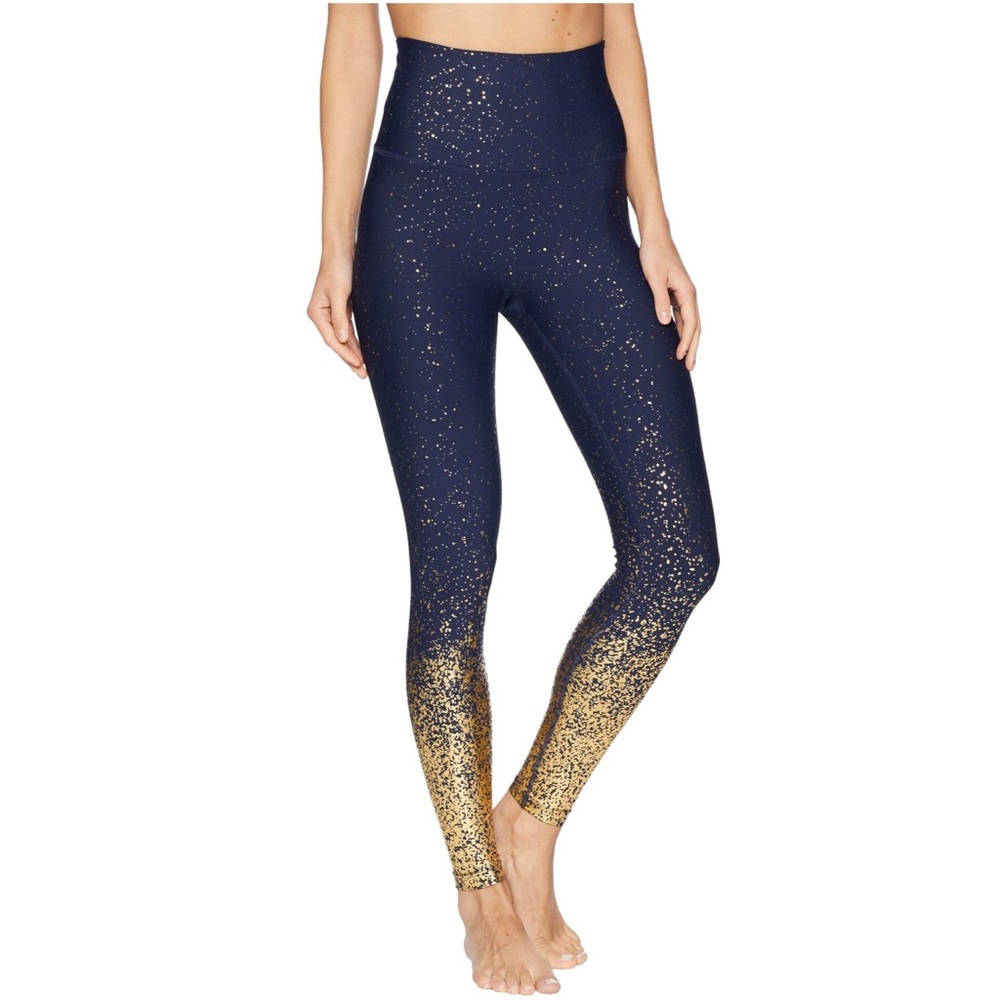 BRAND NEW Beyond Yoga leggings 🧘🏻‍♀️